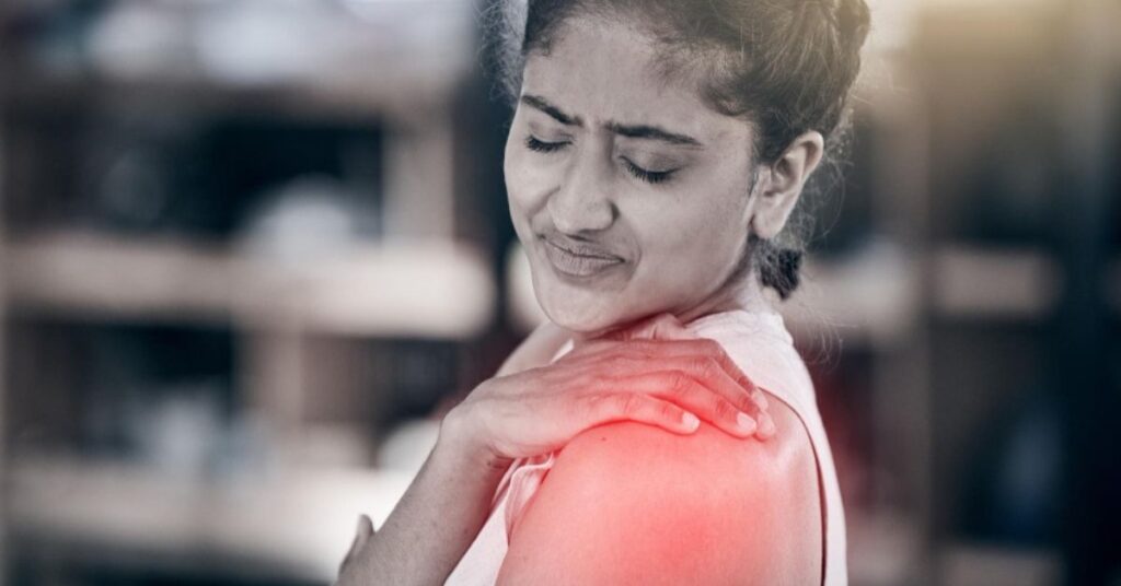 Spine nerve pressure weakness with neurosurgeon in Indore (न्यूरोसर्जन इन इंदौर) consultation